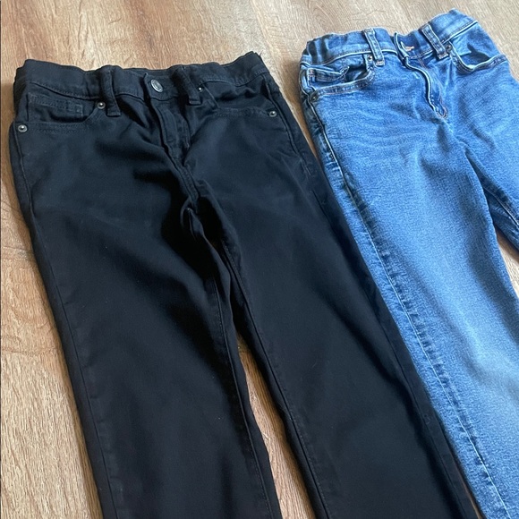 Set of 2 Old Navy Dark & Light Blue Denim Skinny Kids’ Jeans | Size 10 - Picture 7 of 15